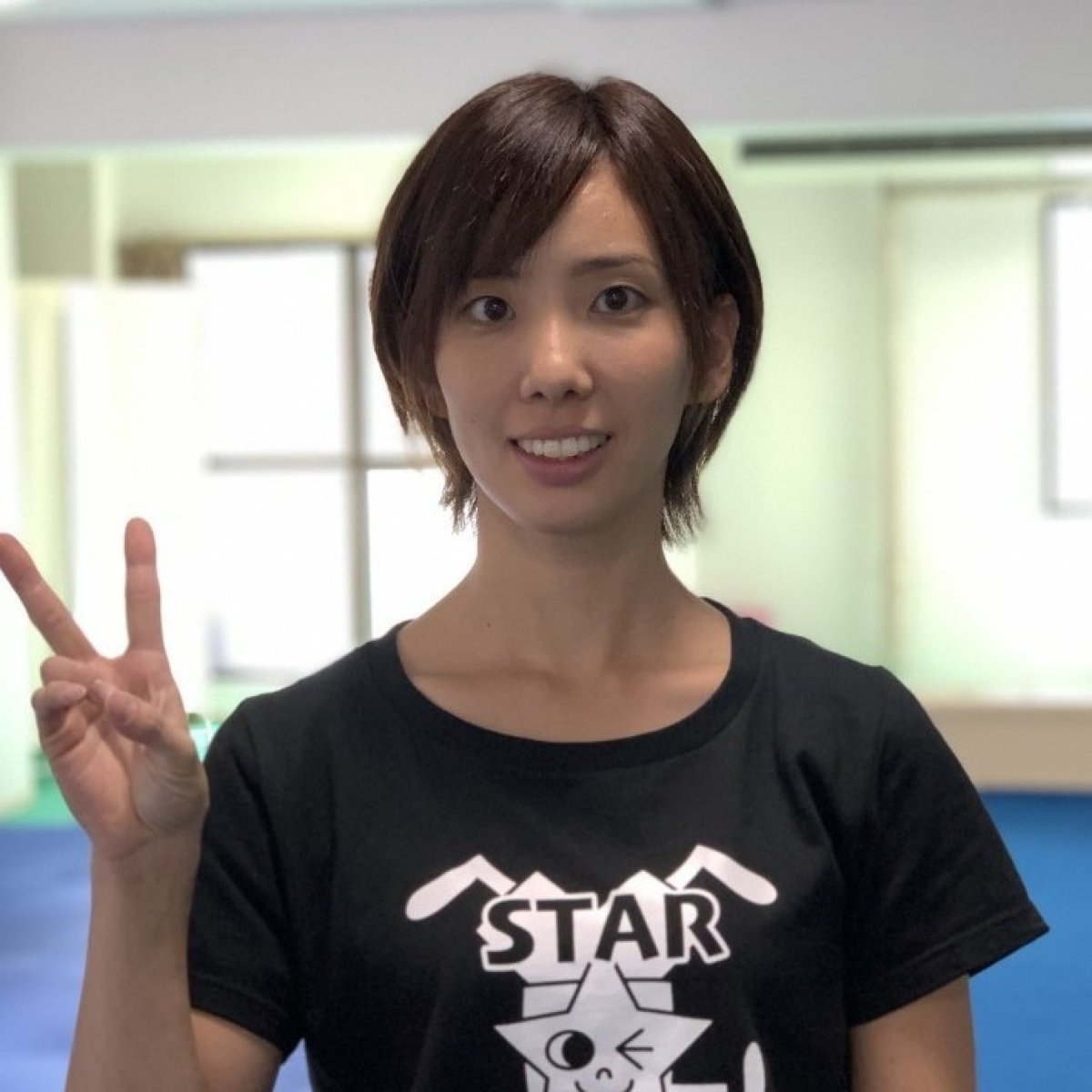 小内 詩織